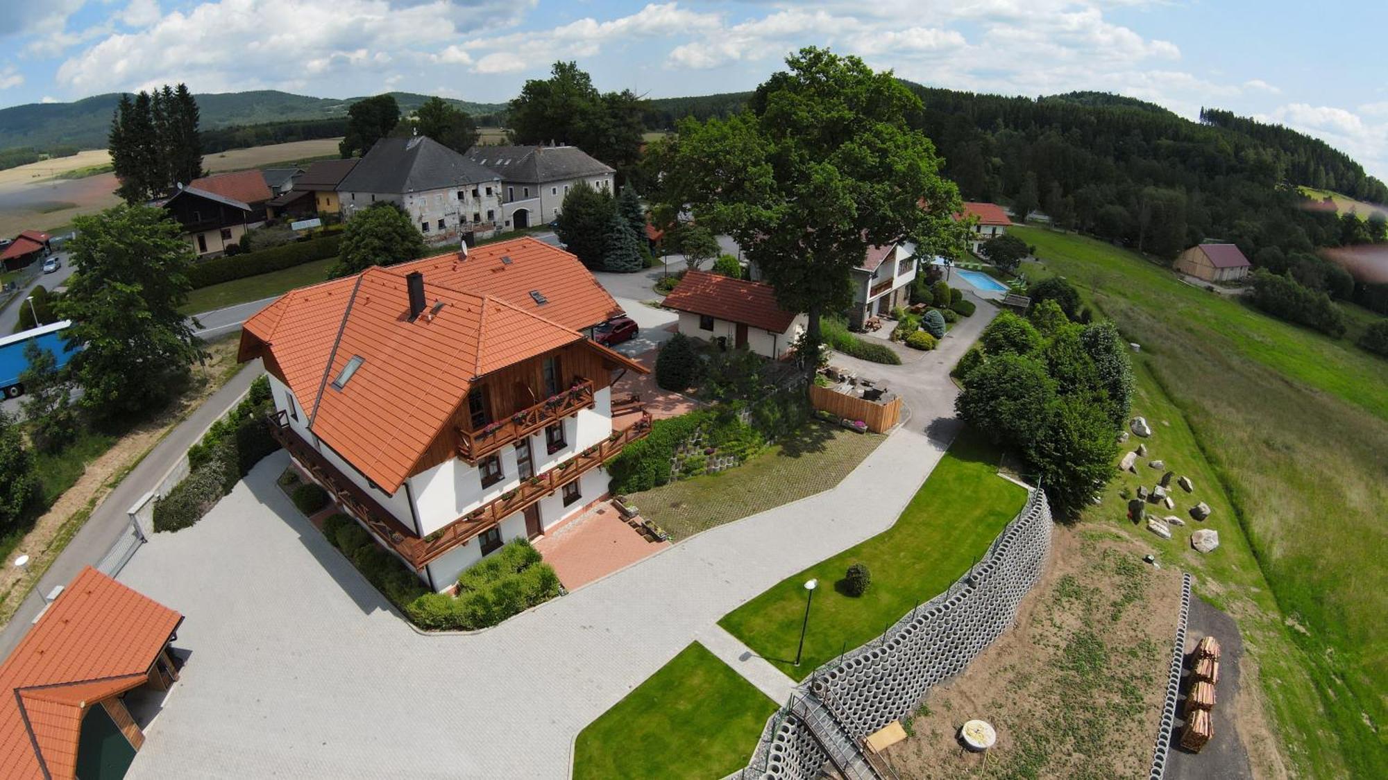 Apartmany U Srdce Vltavy Horní Planá Екстериор снимка